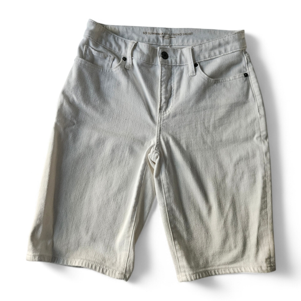 CHICO'S So Slimming Girlfriend White Jean Shorts | SZ 2